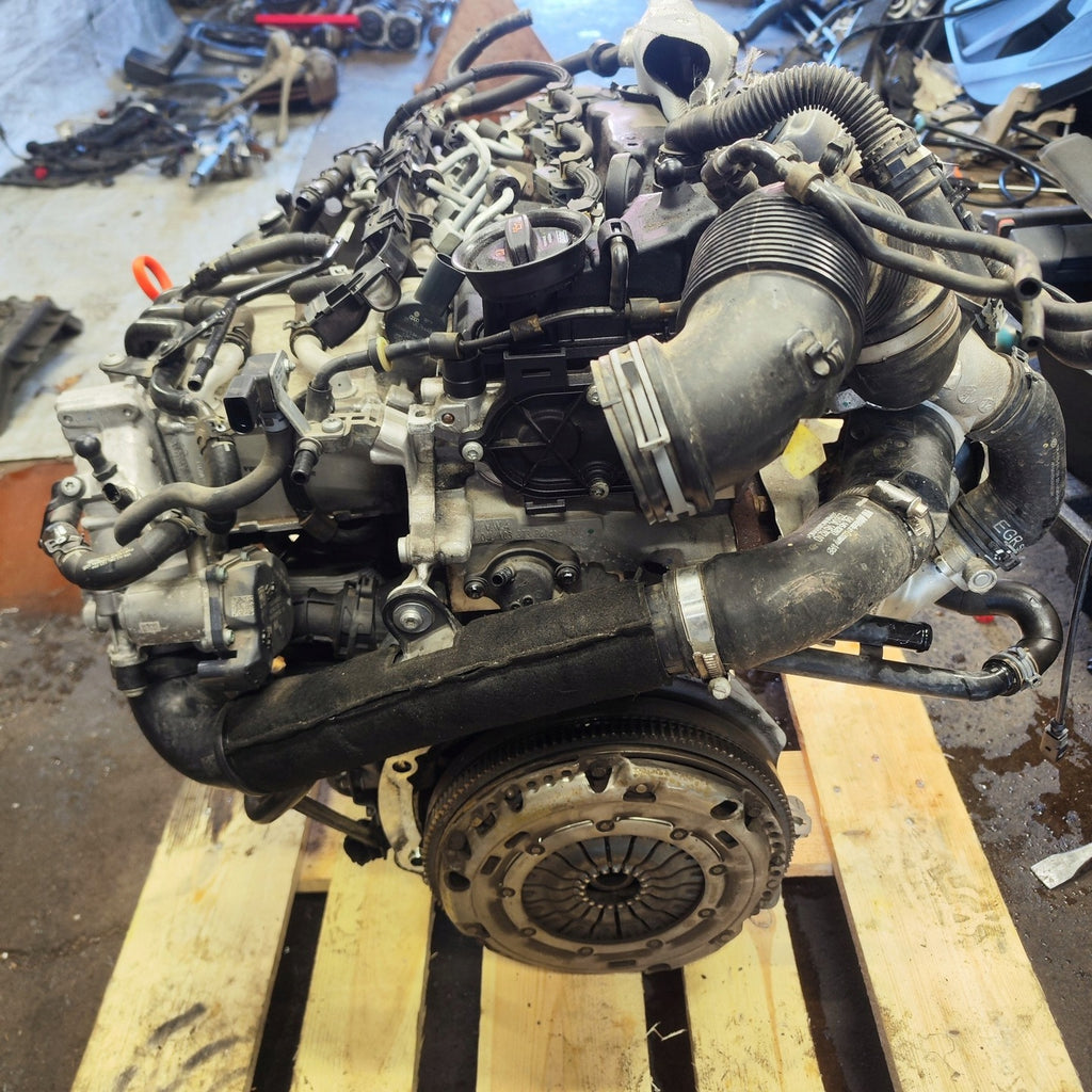 Motor Audi A3 CLHA 1.6 TDI 105PS 77kW 2014 Diesel Engine Komplett