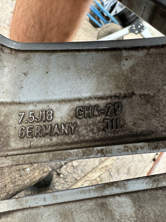 1x Alufelge 18 Zoll 7.5" 4x108 29ET Glanz Graphit 9802462477 Citroën C4 Mg 3008 FEL7016503663mi