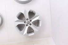 Load image into Gallery viewer, 1x Alufelge 19 Zoll 9.0" 5x120 48ET Glanz Silber 6774893 BMW 1 Rim Wheel FEL9107288945um