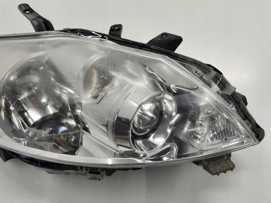 Frontscheinwerfer Toyota Auris 81110-02A40 Rechts Scheinwerfer Headlight