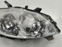 Load image into Gallery viewer, Frontscheinwerfer Toyota Auris 81110-02A40 Rechts Scheinwerfer Headlight