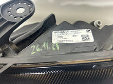 Laden Sie das Bild in den Galerie-Viewer, Frontscheinwerfer Dacia Sandero III Jogger 260602561R LED Rechts oder Links