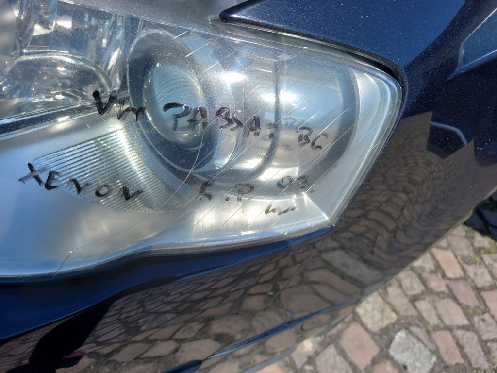 Frontscheinwerfer VW Passat Ein Stück (Rechts oder Links) Scheinwerfer Headlight SCH7231178970yf