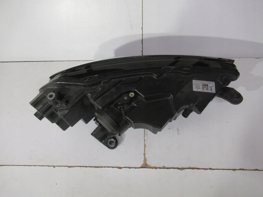 Frontscheinwerfer Skoda Fabia I 6VB941015 LED Ein Stück (Rechts oder Links)