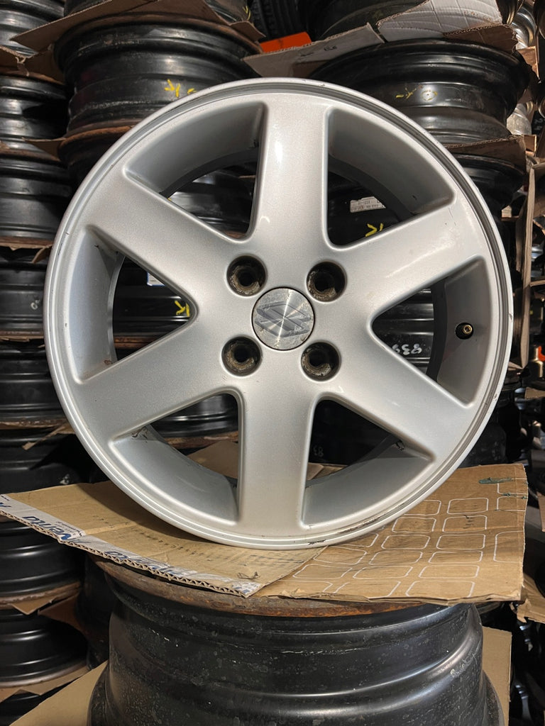 1x Alufelge 15 Zoll 5.0" 4x100 45ET Glanz Silber Suzuki I Ignis Rim Wheel FEL8982390614xf