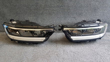 Load image into Gallery viewer, Frontscheinwerfer VW Troc T-Roc 260104095R 260608054R Ein Satz Headlight SCH6789096597kb