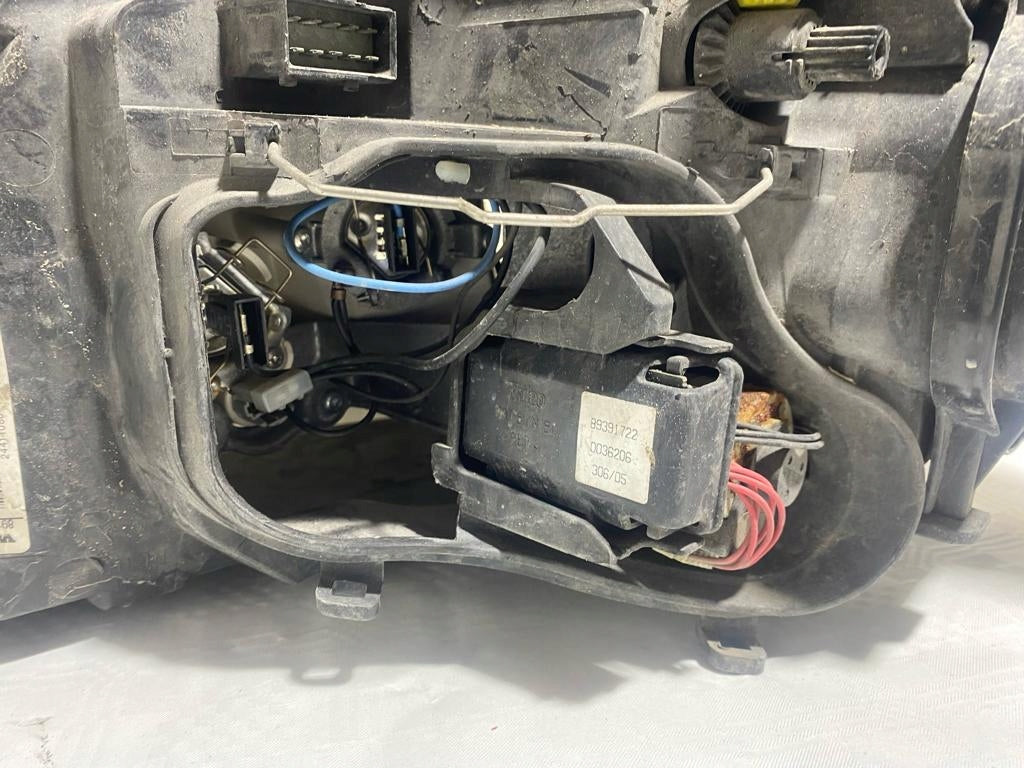 Frontscheinwerfer Opel Vectra C 13170934FY Xenon Links Scheinwerfer Headlight SCH2218181043qm