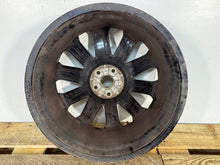 Laden Sie das Bild in den Galerie-Viewer, 1x Alufelge 20 Zoll 8.0" 5x112 89A601025K Audi Q4 Rim Wheel FEL7954066973hz