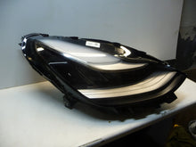 Load image into Gallery viewer, Frontscheinwerfer Tesla 3 1077376-00-C 1077376-50 LED Rechts Headlight SCH9382306525sx
