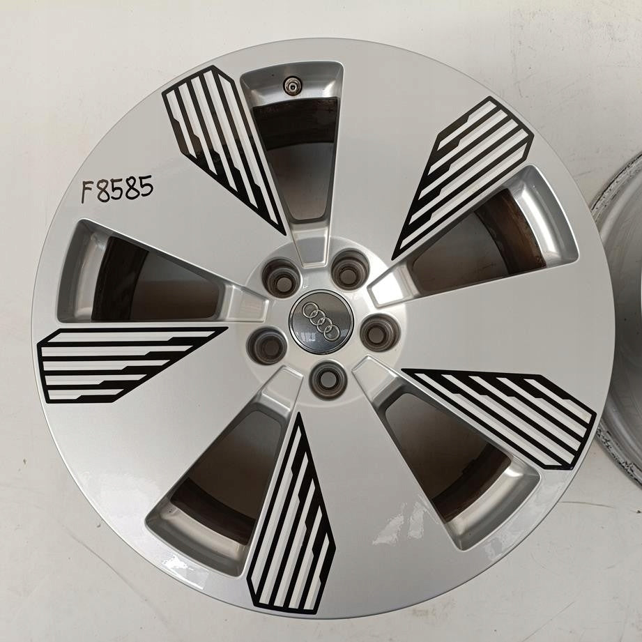 4x Alufelge 19 Zoll 8.0" 5x112 34ET Glanz Silber 4KE601025L Audi E-Tron FEL4579540829iw