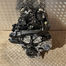 Load image into Gallery viewer, Motor Citroën Opel Peugeot I HN09 1.2 THP 2024 Benzin Engine Komplett MOT2157017535km