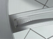 Load image into Gallery viewer, 4x Alufelge 19 Zoll 8.5" 5x112 25ET Glanz Silber 6861225 BMW G32 G11 G12 FEL2166168168or