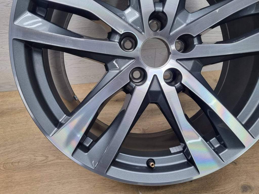 1x Alufelge 19 Zoll 8.5" 5x112 40ET Glanz Schwarz 4K0601025H Audi A6 Mg 6 FEL6136525812oi