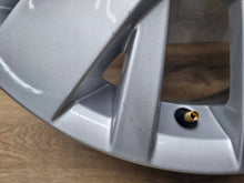 Laden Sie das Bild in den Galerie-Viewer, 1x Alufelge 16 Zoll 6.5" 5x112 50ET 6VA601025 VW Golf Vi Rim Wheel FEL5749322047iy