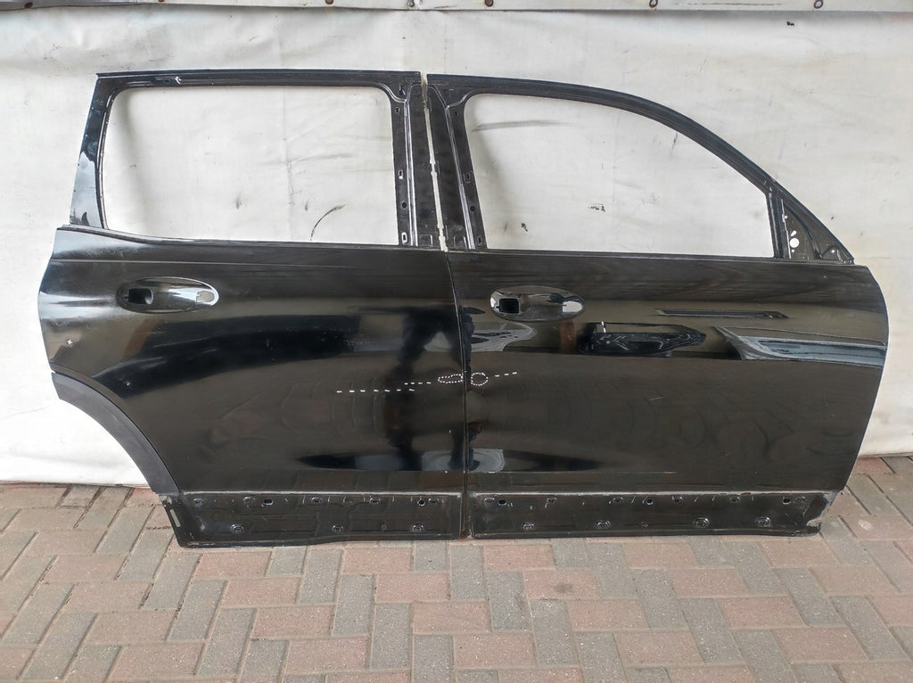 Tür Mercedes-Benz W247 Vorne Rechts Door Porta Porte