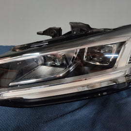 Frontscheinwerfer Audi Q2 81A941033 Links Scheinwerfer Headlight SCH7734281016bm