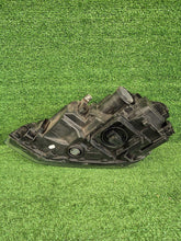 Laden Sie das Bild in den Galerie-Viewer, Frontscheinwerfer VW Polo 2G1941036G LED Rechts Scheinwerfer Headlight SCH3446110213hf