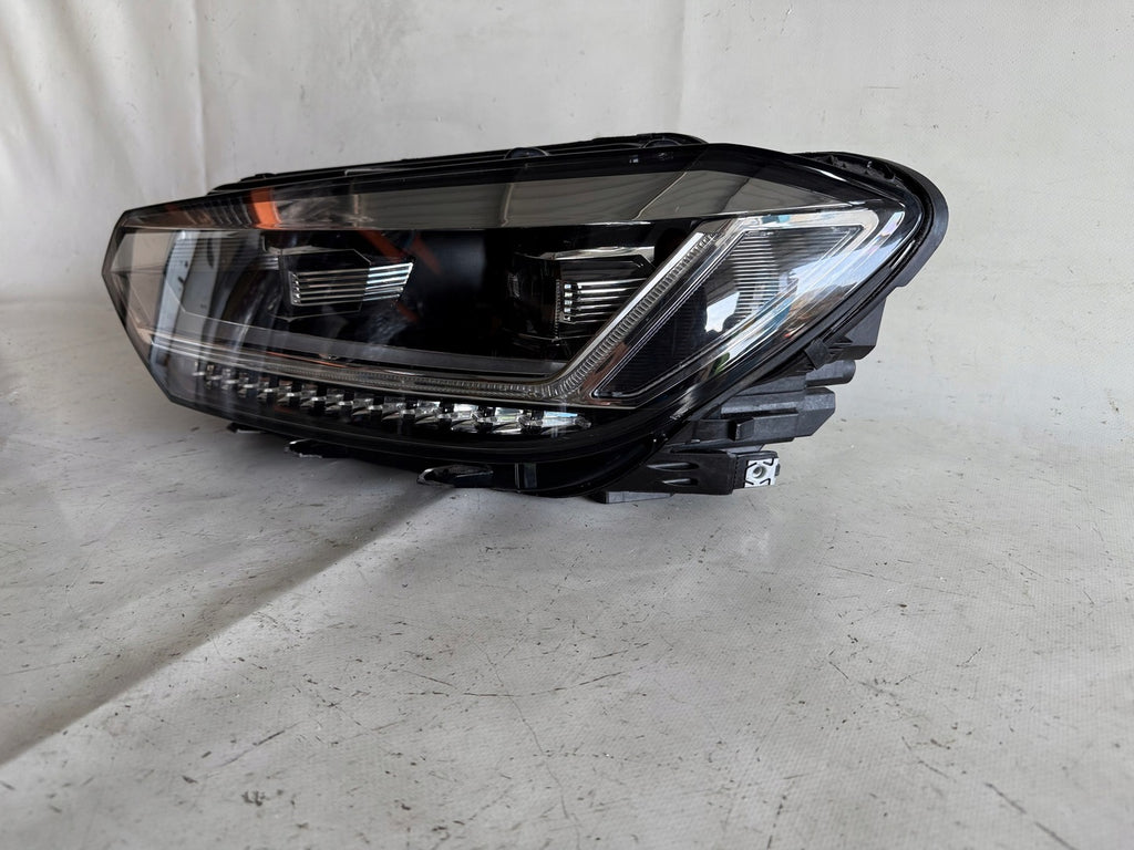 Frontscheinwerfer VW Touran 5TB941081A LED Ein Stück (Rechts oder Links)