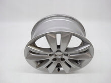 Laden Sie das Bild in den Galerie-Viewer, 1x Alufelge 17 Zoll 7.0&quot; 5x108 40,5ET Glanz Silber 31471309 Volvo S60 V60