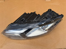 Laden Sie das Bild in den Galerie-Viewer, Frontscheinwerfer VW Polo 6r1 6R1941031B Links Scheinwerfer Headlight SCH8597619193ob