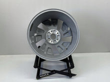 Laden Sie das Bild in den Galerie-Viewer, 1x Alufelge 17 Zoll 571601025 VW Tiguan Rim Wheel FEL9863582455js