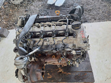 Laden Sie das Bild in den Galerie-Viewer, Motor Hyundai Kia D4FB 1.6 CRDI 115PS Diesel Engine Unkomplett