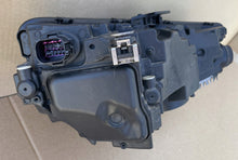 Laden Sie das Bild in den Galerie-Viewer, Frontscheinwerfer Audi A4 B9 8W0941033D Full LED Links Scheinwerfer Headlight