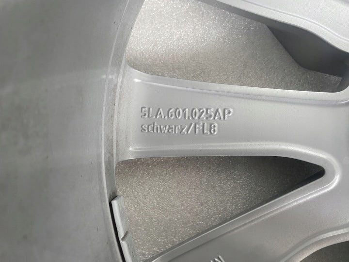 1x Alufelge 19 Zoll 8.0" 5x112 45ET Glanz Silber 5LA601025AP Skoda Enyaq FEL5406088160zp