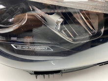 Laden Sie das Bild in den Galerie-Viewer, Frontscheinwerfer Mercedes-Benz W206 A2069066204 LED Rechts Headlight SCH2313764165mj