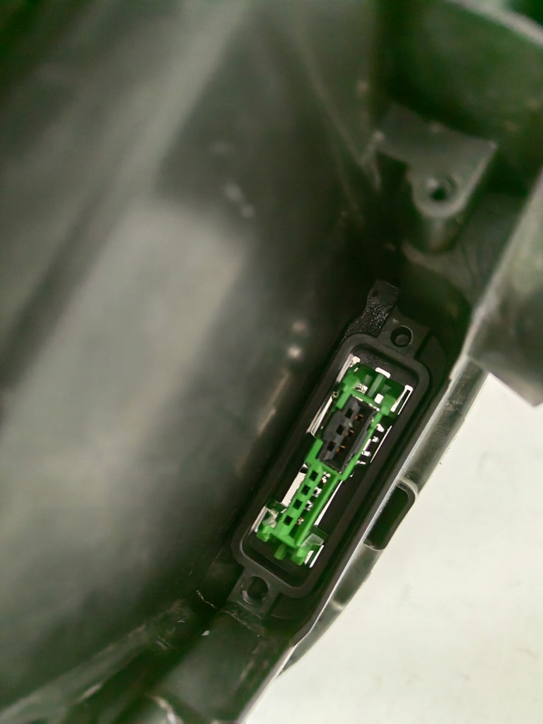 Frontscheinwerfer Ford C-Max II AM51-13D154-AE Xenon Rechts Headlight SCH6421981908fc