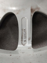 Load image into Gallery viewer, 1x Alufelge 19 Zoll 9.0" 5x130 60ET Glanz Silber 7L5601025B Porsche Cayenne FEL9069647024hk