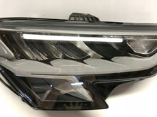 Load image into Gallery viewer, Frontscheinwerfer Audi A3 8Y0941012 90193976 Full LED Rechts Headlight