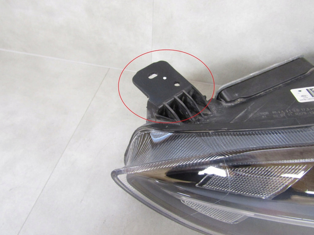 Frontscheinwerfer Ford Focus MX7B-13E015-EB LED Ein Stück (Rechts oder Links) SCH8925362893dr