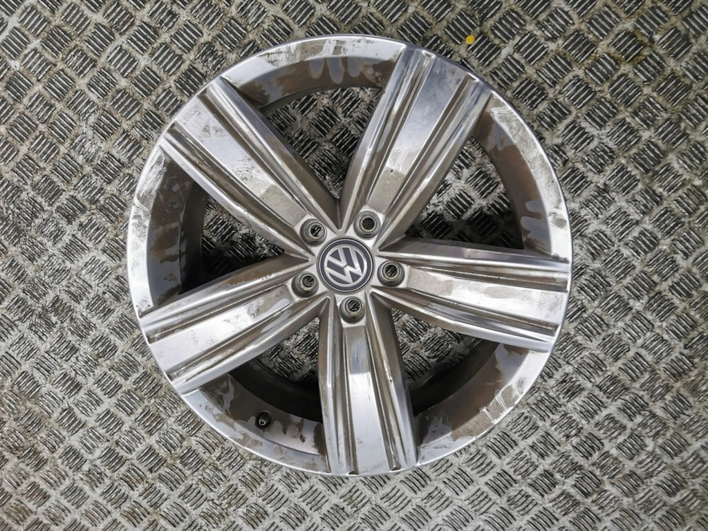 1x Alufelge 19 Zoll 5x112 5NA601025R VW Tiguan Rim Wheel FEL4662296239ci