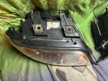 Laden Sie das Bild in den Galerie-Viewer, Frontscheinwerfer Audi A6 Allroad C5 4Z7941004 Ein Satz Scheinwerfer Headlight SCH5739634359zo