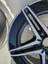 Load image into Gallery viewer, 1x Alufelge 18 Zoll 7.5&quot; 5x112 53 5ET A2434011700 Mercedes-Benz Eqa Amg Eqb