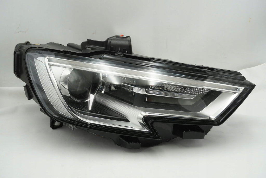 Frontscheinwerfer Audi A3 8V0941006E Rechts Scheinwerfer Headlight SCH7621271852vu