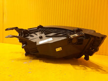 Laden Sie das Bild in den Galerie-Viewer, Frontscheinwerfer Opel Astra L 9850326280 9850327280 LED Rechts oder Links