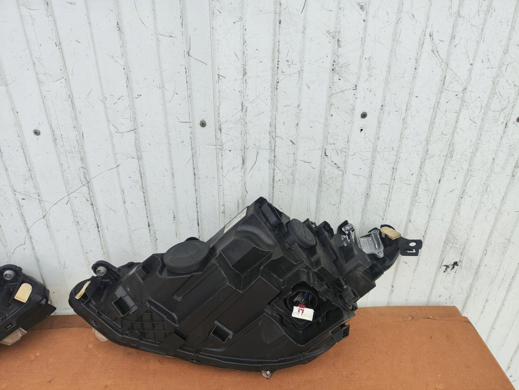 Frontscheinwerfer VW Golf VIII 5H1941005B 5H1941006B LED Rechts oder Links SCH9626117777hq