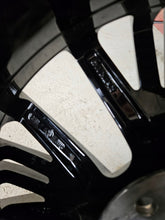 Load image into Gallery viewer, 1x Alufelge 17 Zoll 8.0" 5x112 41ET 1K8601025AK VW Scirocco Rim Wheel FEL6237071772gg
