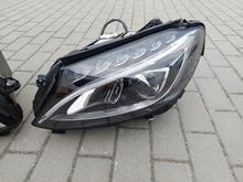 Laden Sie das Bild in den Galerie-Viewer, Frontscheinwerfer Mercedes-Benz W205 A2059062704 LED Rechts oder Links SCH3433168177ht