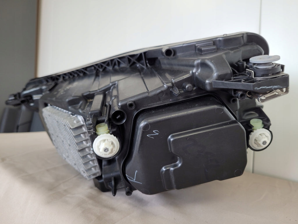 Frontscheinwerfer Audi Q5 80A941036E Rechts Scheinwerfer Headlight SCH8125396475vu