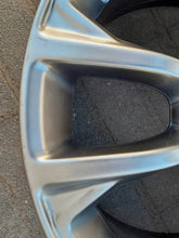 Laden Sie das Bild in den Galerie-Viewer, 1x Alufelge 17 Zoll 7.0" 5x110 41ET Glanz Silber Jeep Rim Wheel FEL4789592242vw