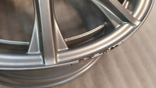 Laden Sie das Bild in den Galerie-Viewer, 1x Alufelge 16 Zoll 6.5&quot; 5x112 38ET A2054012400 Mercedes-Benz W205 Rim Wheel