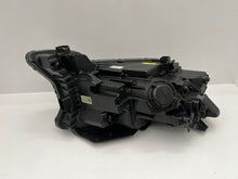 Load image into Gallery viewer, Frontscheinwerfer Kia Sorento IV P2921-61130 LED Links Scheinwerfer Headlight