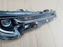 Laden Sie das Bild in den Galerie-Viewer, Frontscheinwerfer Toyota Corolla 81110-02S70 LED Rechts Scheinwerfer Headlight SCH4928789082gd
