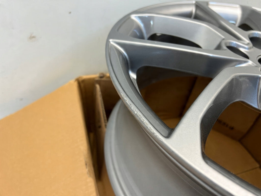 1x Alufelge 17 Zoll 6.5" 5x114.3 403004671R Renault Clio Iv Rim Wheel