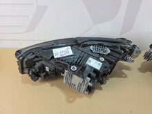 Laden Sie das Bild in den Galerie-Viewer, Frontscheinwerfer BMW 2 U06 5A42248 5A42247 Full LED Ein Satz Headlight SCH2870147943fp