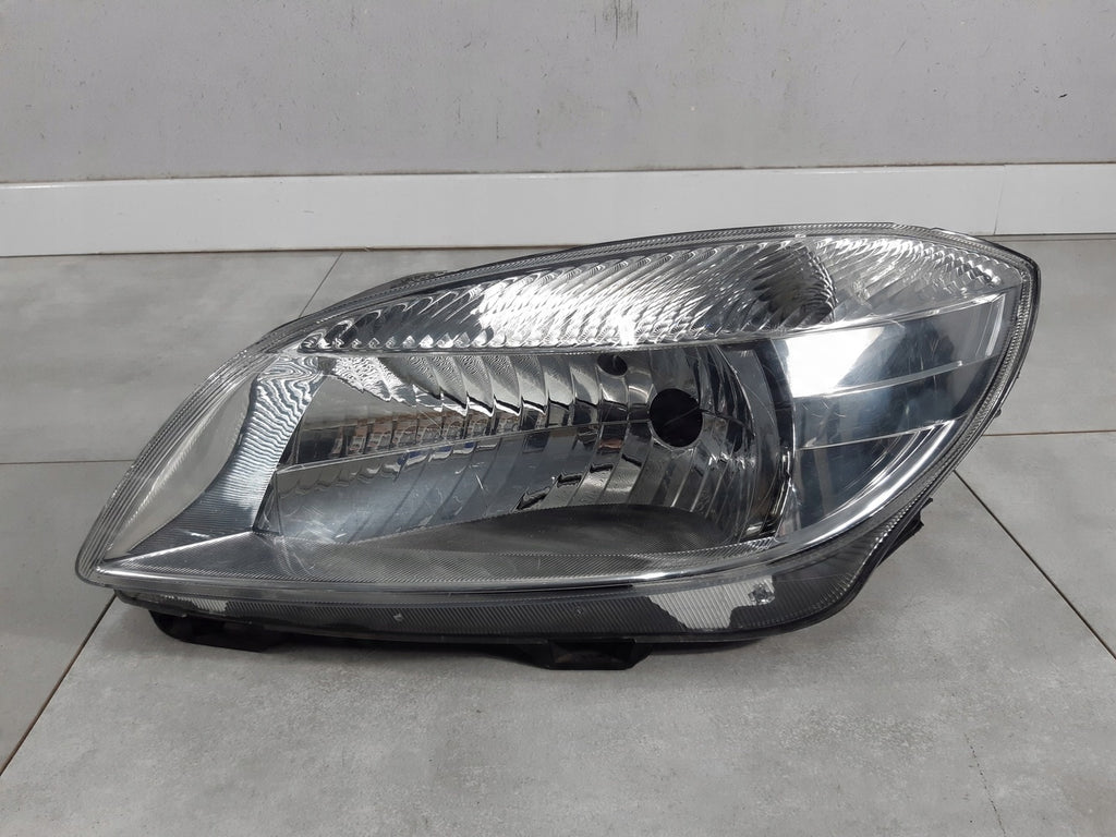 Frontscheinwerfer Skoda Fabia II 5J1941015C Links Scheinwerfer Headlight