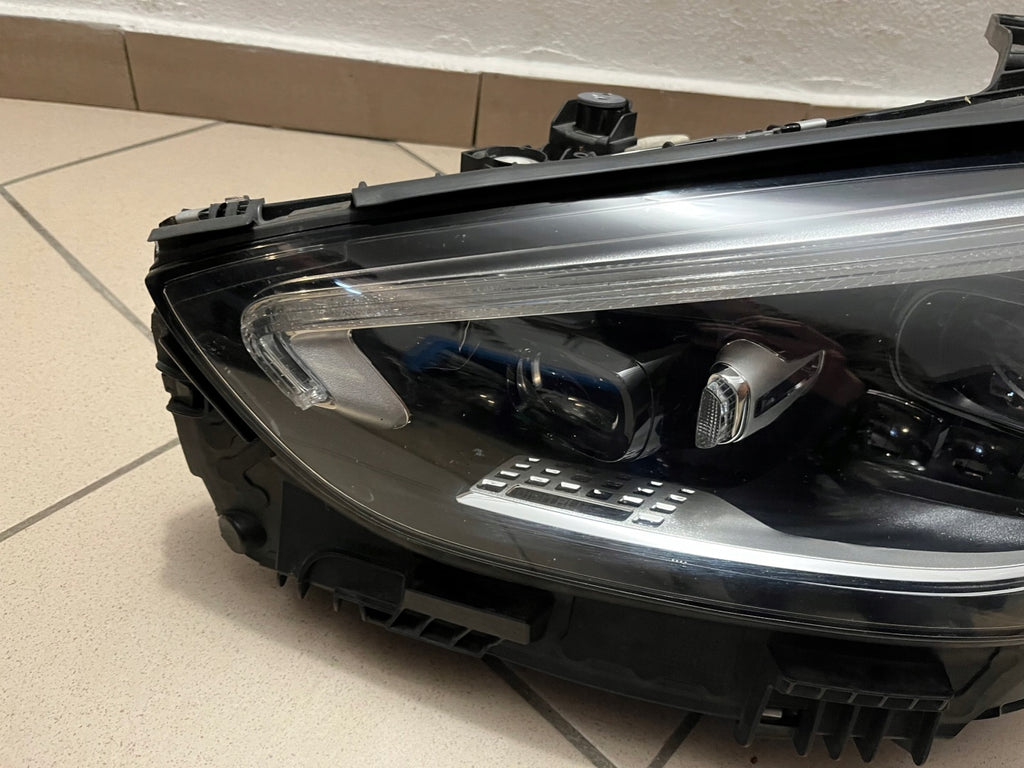 Frontscheinwerfer Mercedes-Benz W206 2609067903 Links Scheinwerfer Headlight SCH5521127916ty